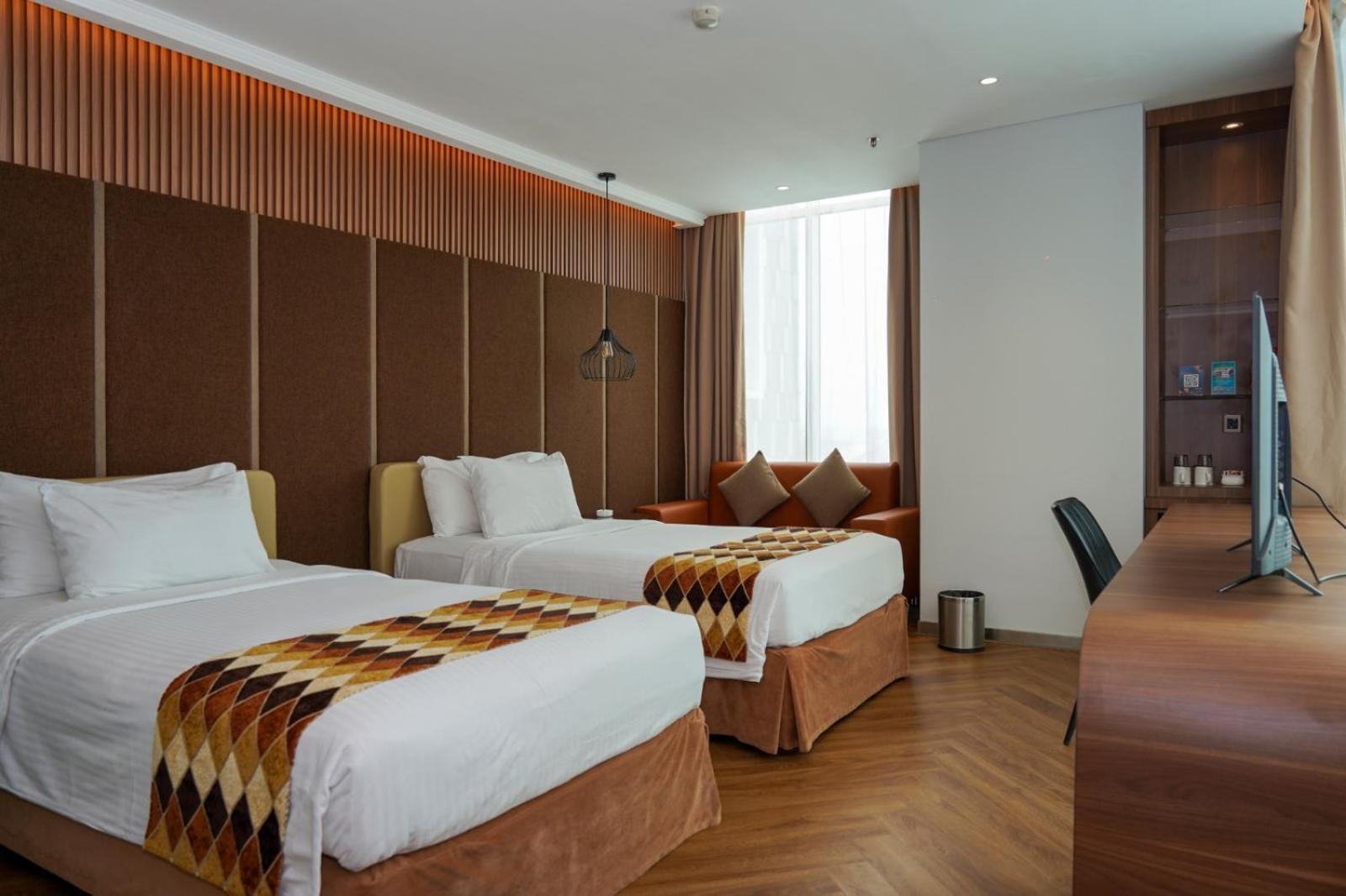 Cambridge Hotel Медан Екстериор снимка