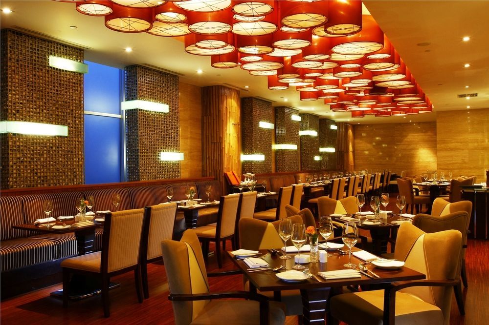 Cambridge Hotel Медан Екстериор снимка
